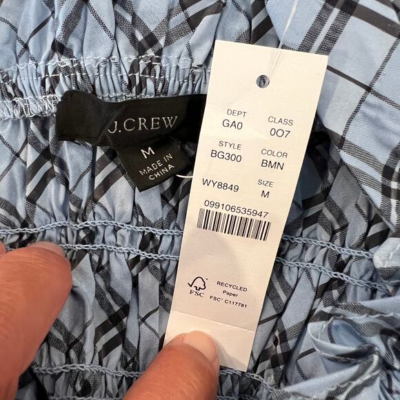 NWT J. Crew Blue Mist Navy Textured Plaid Smocked Tank - SIZE MEDIUM - Picture 5 of 7